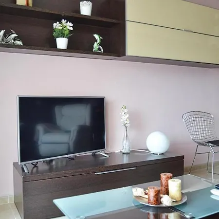 شقة Lovely Sunset Holidays Apartament *